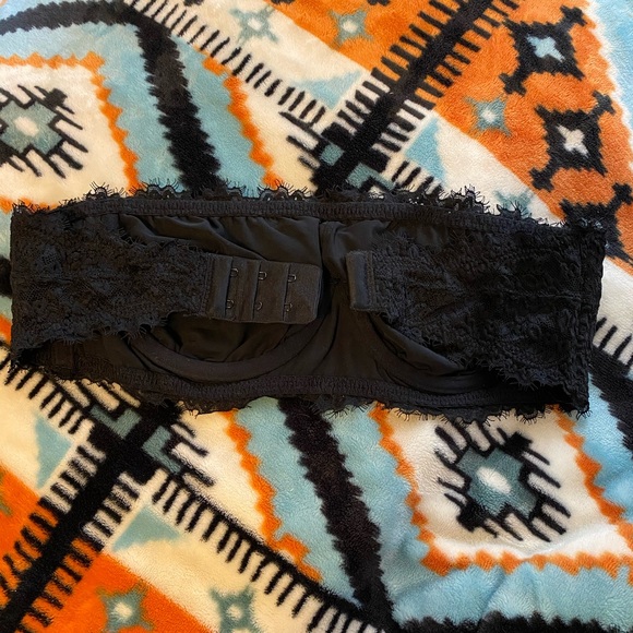 Black Bandeau NWOT - Picture 2 of 2